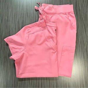 Med Couture Insight Taffy Pink Scrub Set